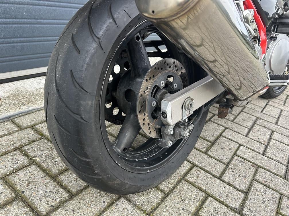 Inruilkoopje! Suzuki GSF600S Bandit uit 2001 met 36dkm, rijklaar voor €1750