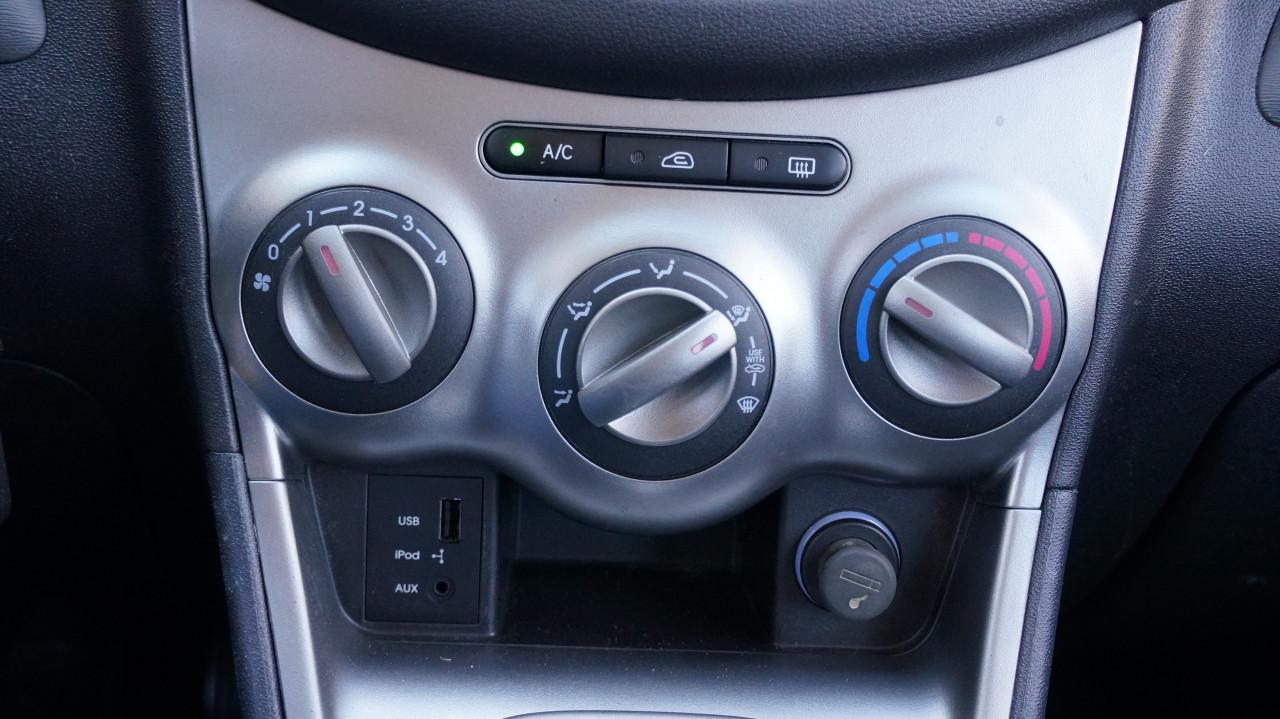 Hyundai i10 1.2 i-Motion Cool rijklaar incl garantie