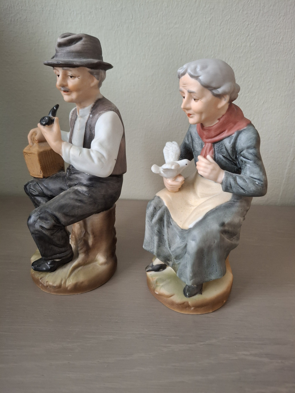 Beeldjes, 2 stuks