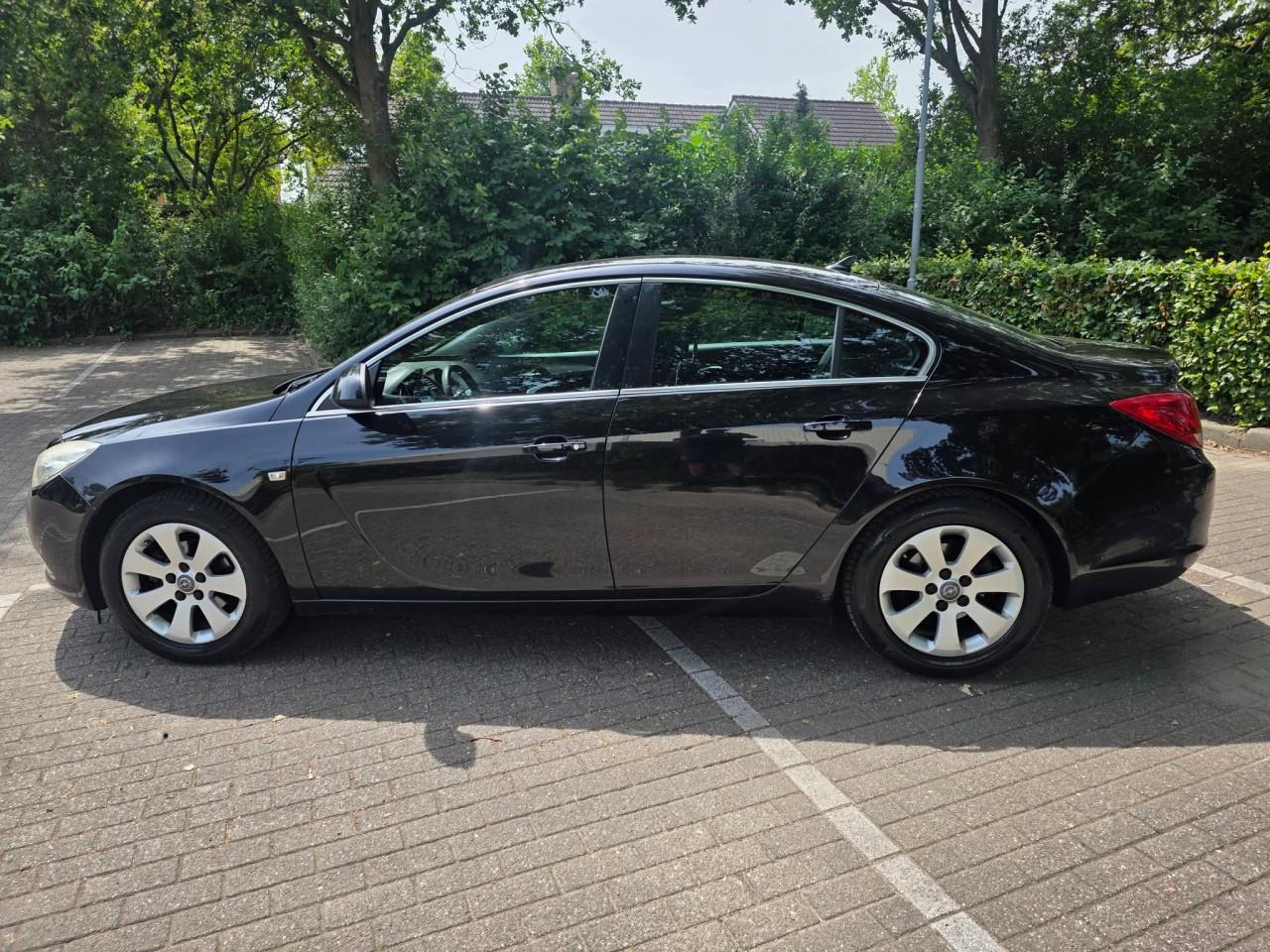 Koopje zeer nette Opel Insignia 1.8i Cosmo