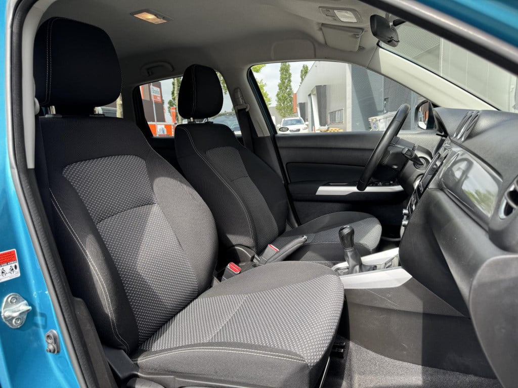 Suzuki Vitara 1.6 exclusive | trekhaak afneembaar | navigatie | camera | st