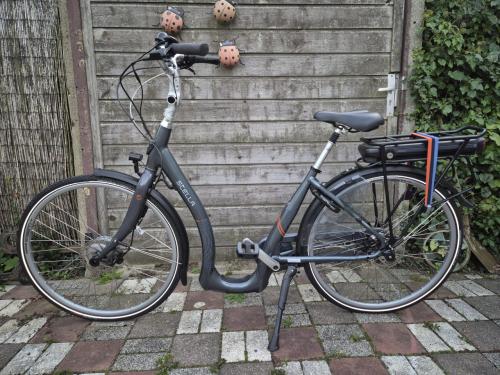 Nieuwe elektrische fiets lage instap