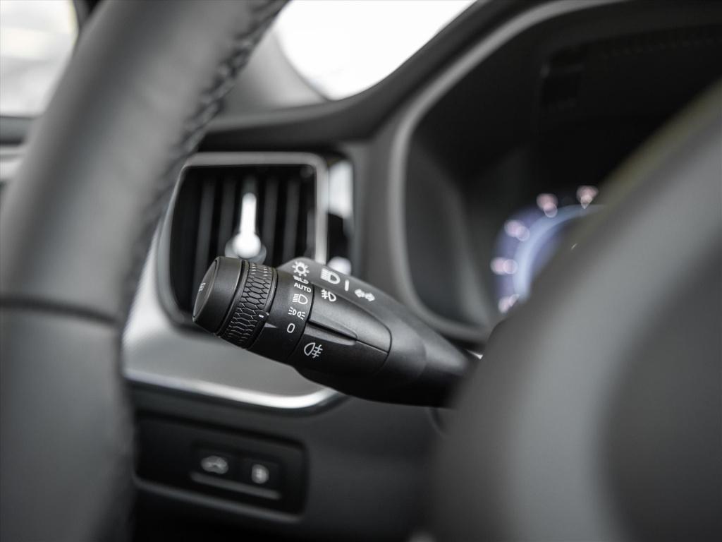 Volvo XC60 t6 plug-in hybrid 350pk aut awd plus black edition | harman kard