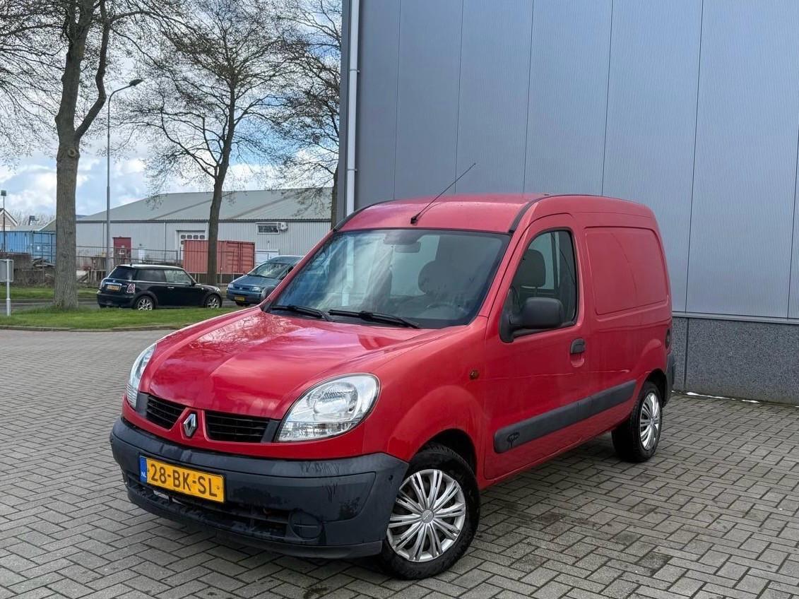 Renault Kangoo 1.6-16V Automaat Benzine