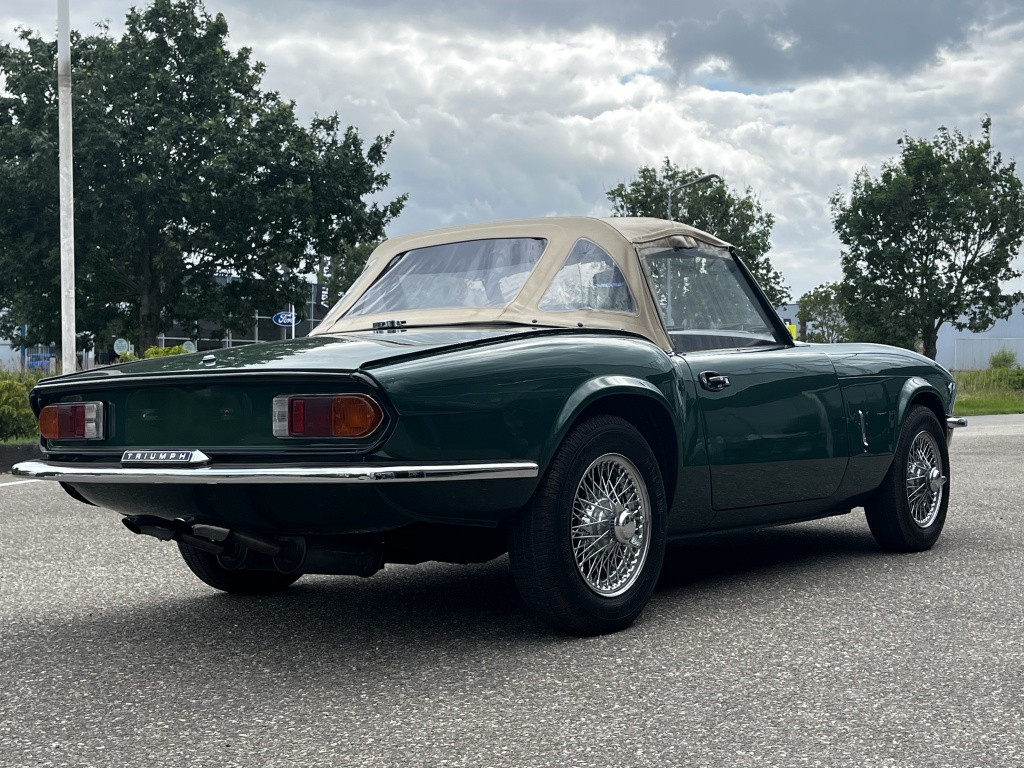 Triumph Spitfire 1500 soft top