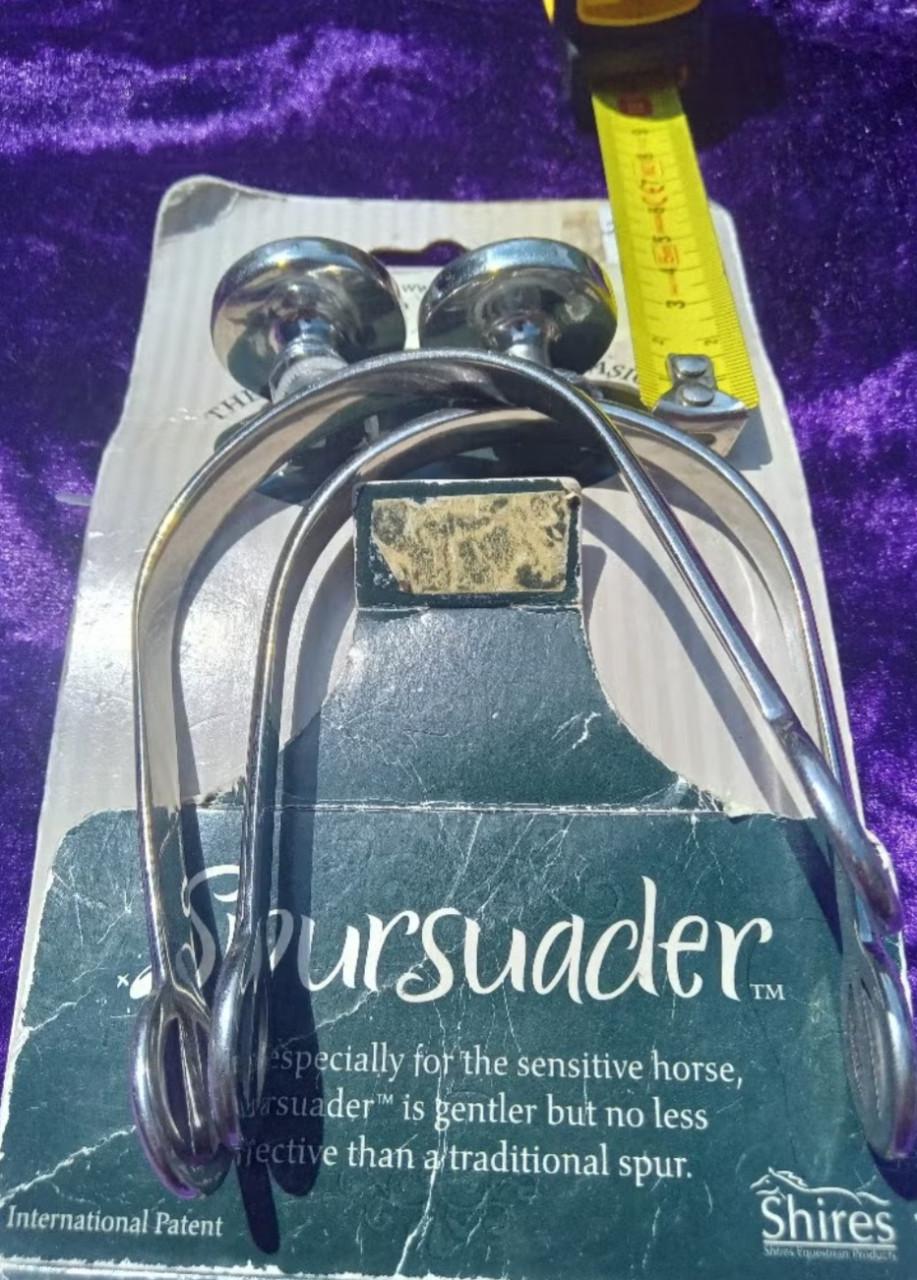 Spursuader, vriendelijke sporen