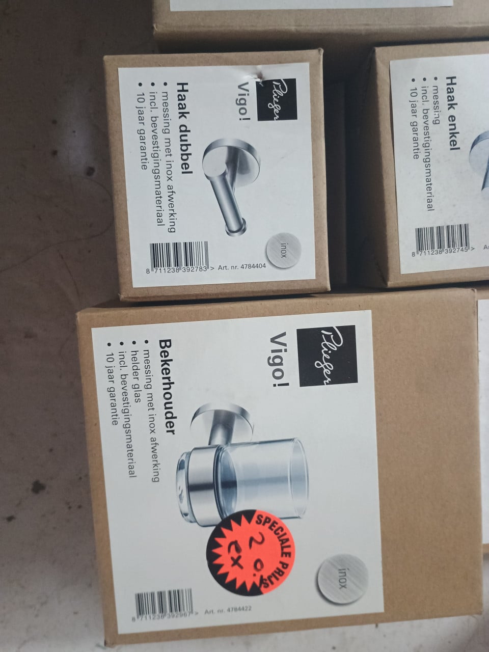 Plieger wc / badkamer spullen nieuw in de verpakking