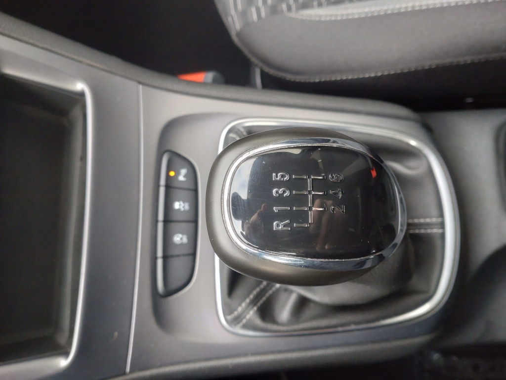 Opel Astra sports tourer 1.2 edition