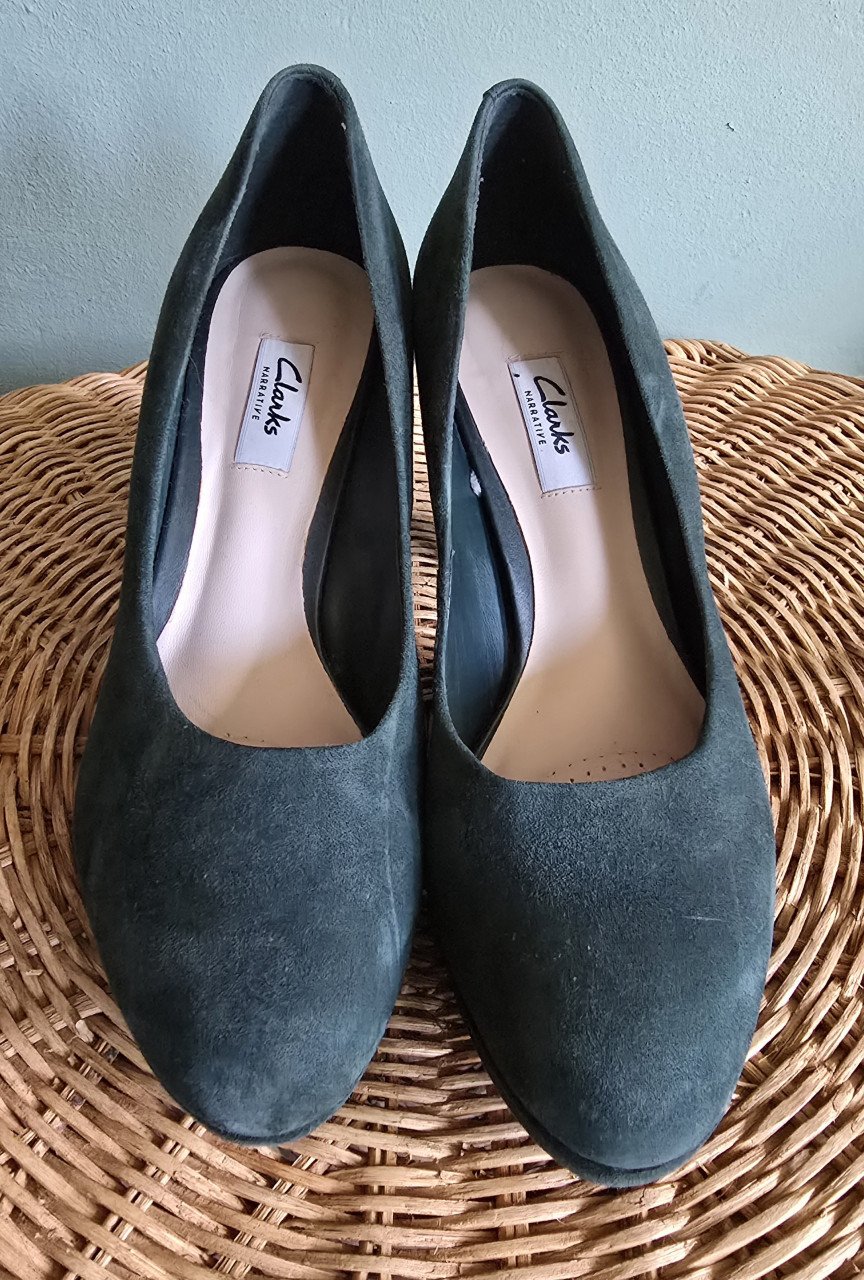 Suède pumps maat 40