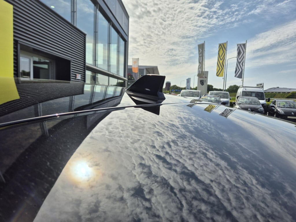 Renault Captur 1.6 e-tech full hybrid 145 r.s. line
