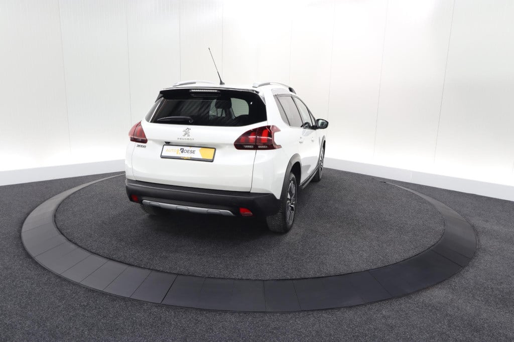 Peugeot 2008 puretech 130 allure | camera | apple carplay | parkeersensoren
