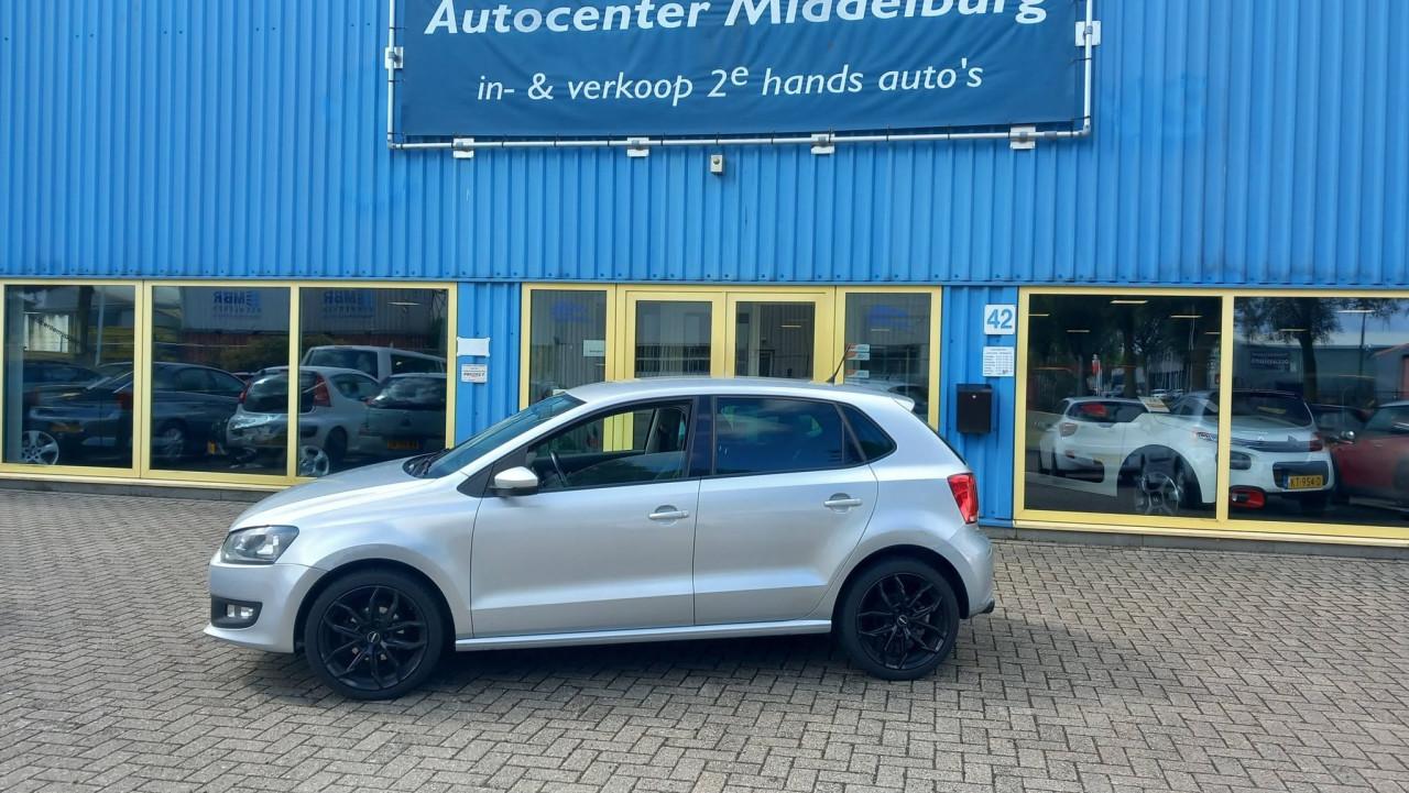 Volkswagen Polo 1.4 16v 5drs Trendline bj:2009 airco 18inch apk 2027