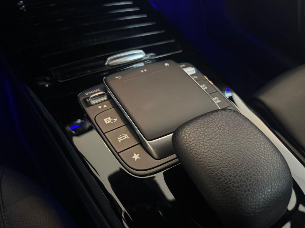 Mercedes-Benz A-Klasse 250 e business solution luxury limited