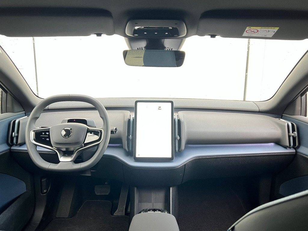 Volvo Ex30 extended range plus | nieuwprijs € 46.122