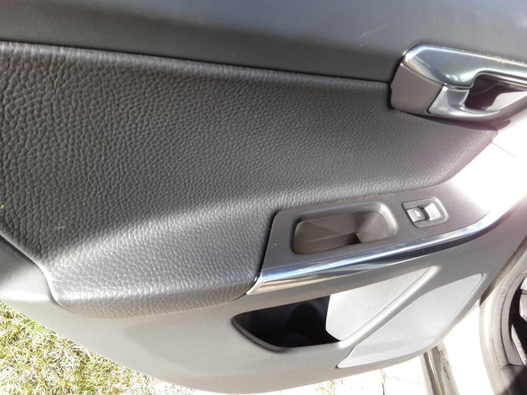 Volvo XC60 2.0 t5 momentum