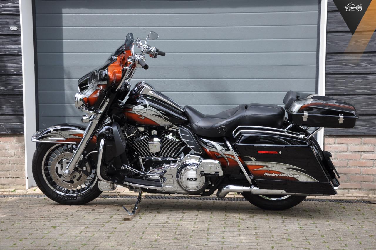 Harley-Davidson Streetglide special