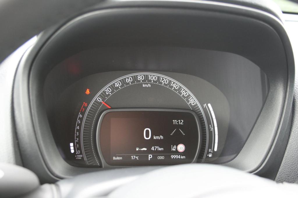 Toyota Aygo x 1.0 vvt-i s-cvt envy