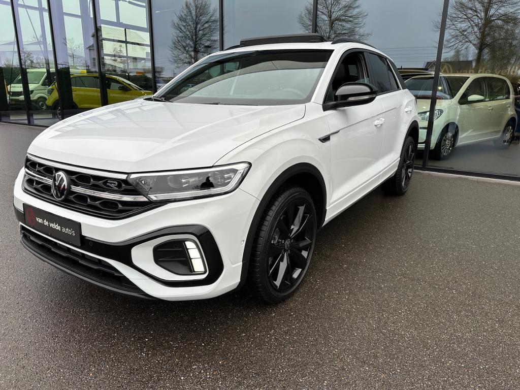 Volkswagen T-roc 1.5 tsi r-line | black style | panoramadak | 19 inch | cam