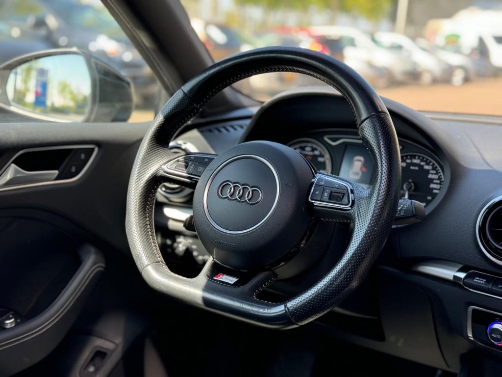 Audi A3 sportback 1.4 e-tron amb. pl+