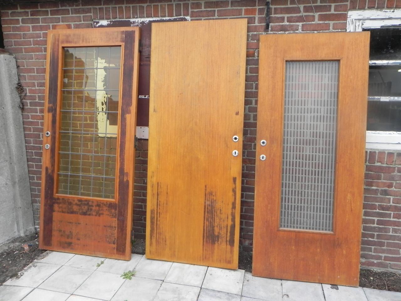 Te koop : drie antieke hardhouten binnendeuren