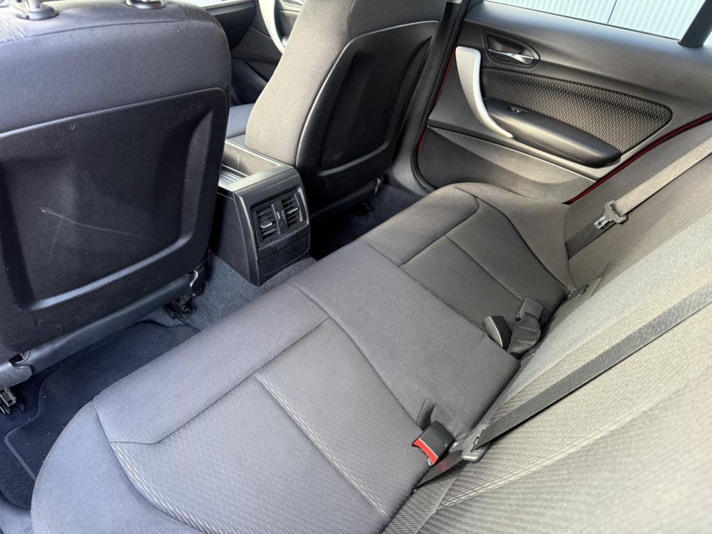 BMW 1 Serie 114i ede business 5-drs
