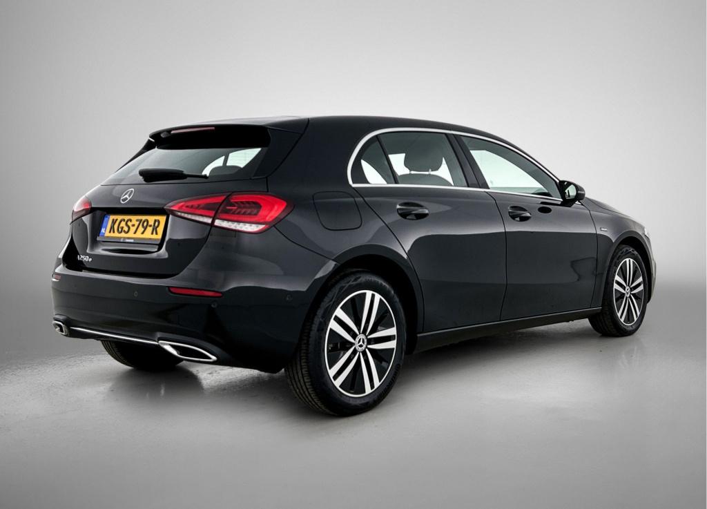 Mercedes-Benz A-Klasse 250 e plug-in hybride business solution luxury | led