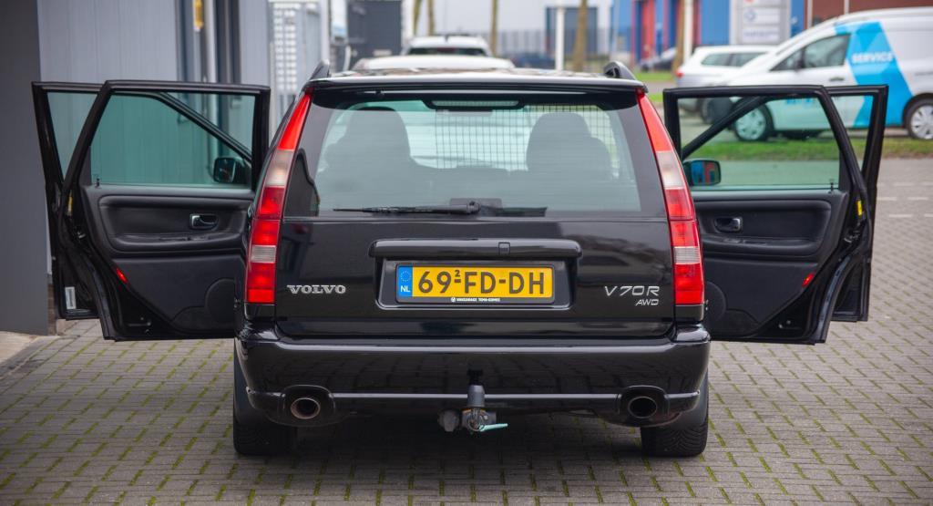 Volvo V70 2.4 r awd