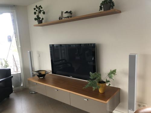 Interstar televisiemeubel/ dressoir