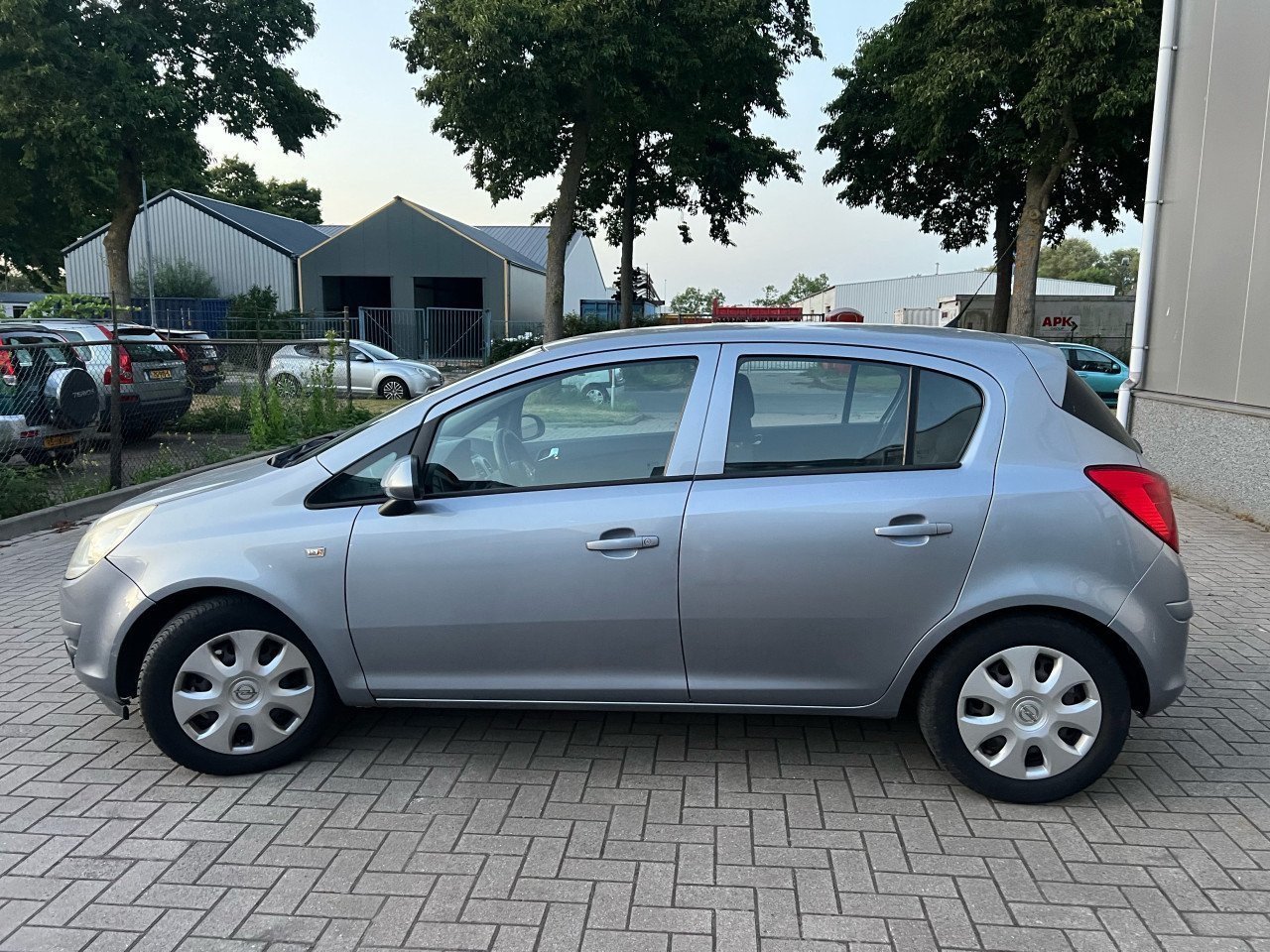 Opel Corsa 1.2-16V Business Airco/Cruise Jaar apk
