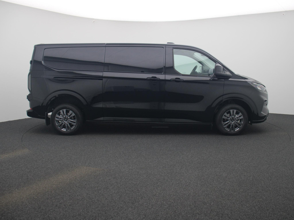 Ford Transit Custom 300 2.0 tdci l2h1 limited 136 pk | navigatie | 17" lich