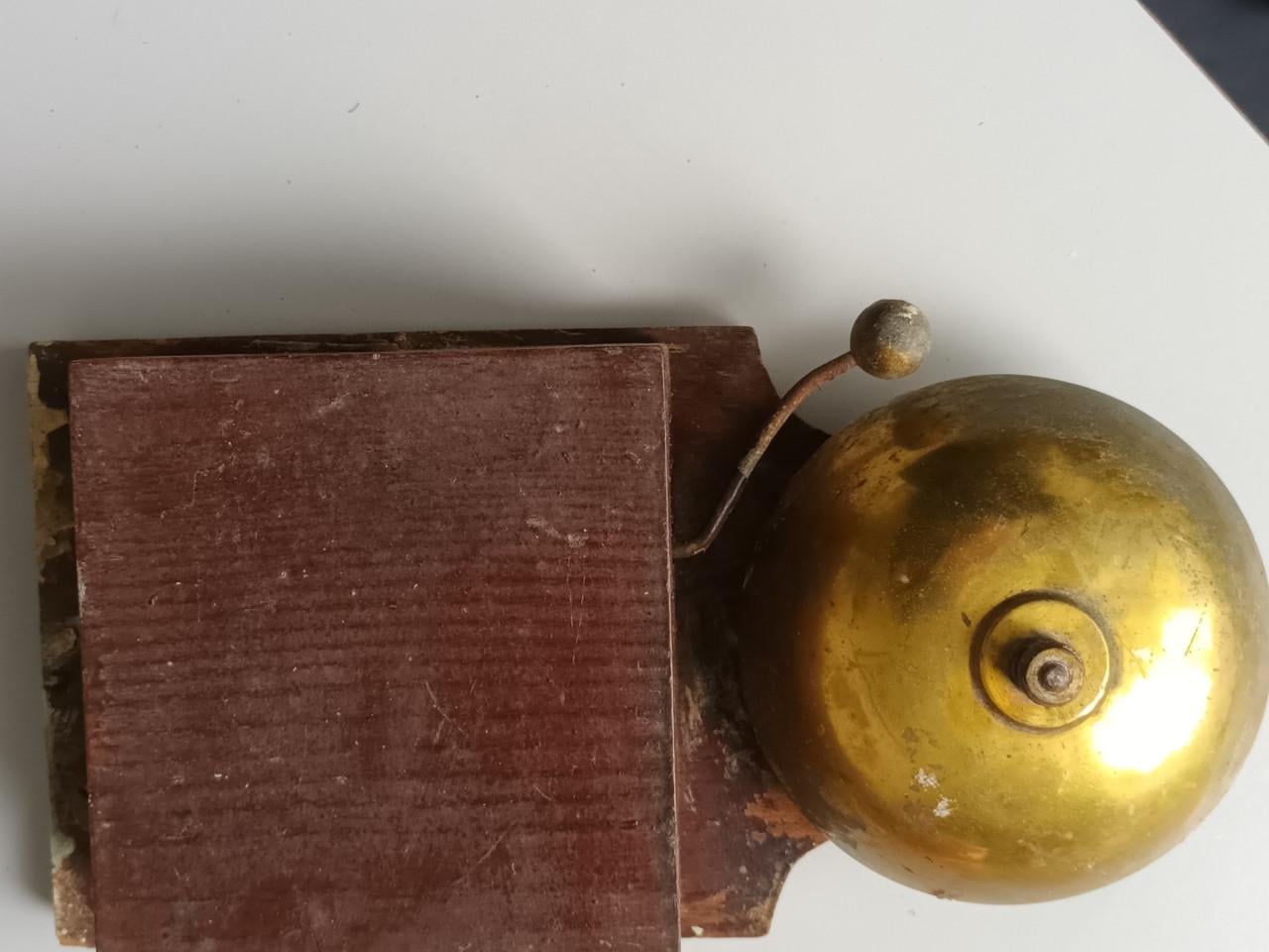 Oude electrische bel