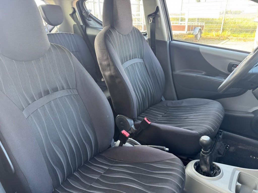 Nissan Pixo 1.0 acenta