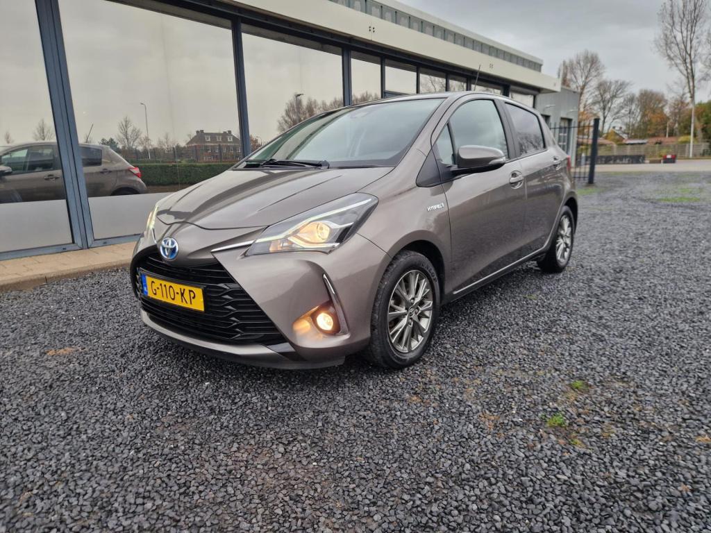 Toyota Yaris 1.5 hybrid dynamic | automaat | navi| rijstrookwaarschuwing | 