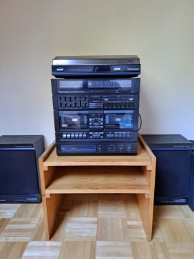 Platenspeler met stereoset