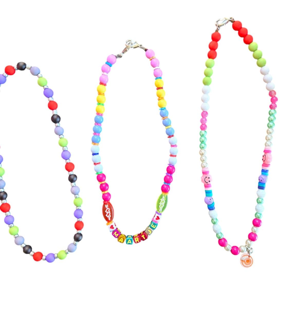 Kinderworkshop   sieraden maken