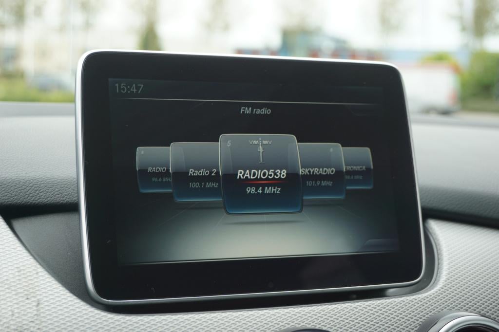 Mercedes-Benz B-Klasse 180 prestige automaat - climate / navi / cruise / st
