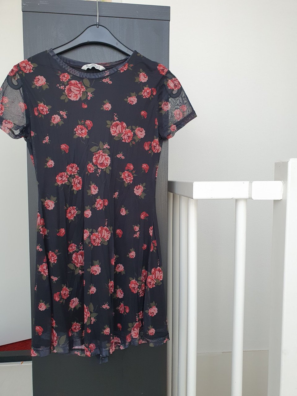 Te koop kleding maat 38-40 tussen 5 en 15 euro