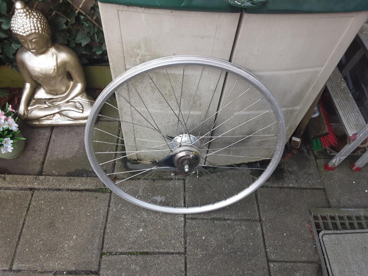 28 inch nexus achterwiel, 7 speed,rollerbrake rem
