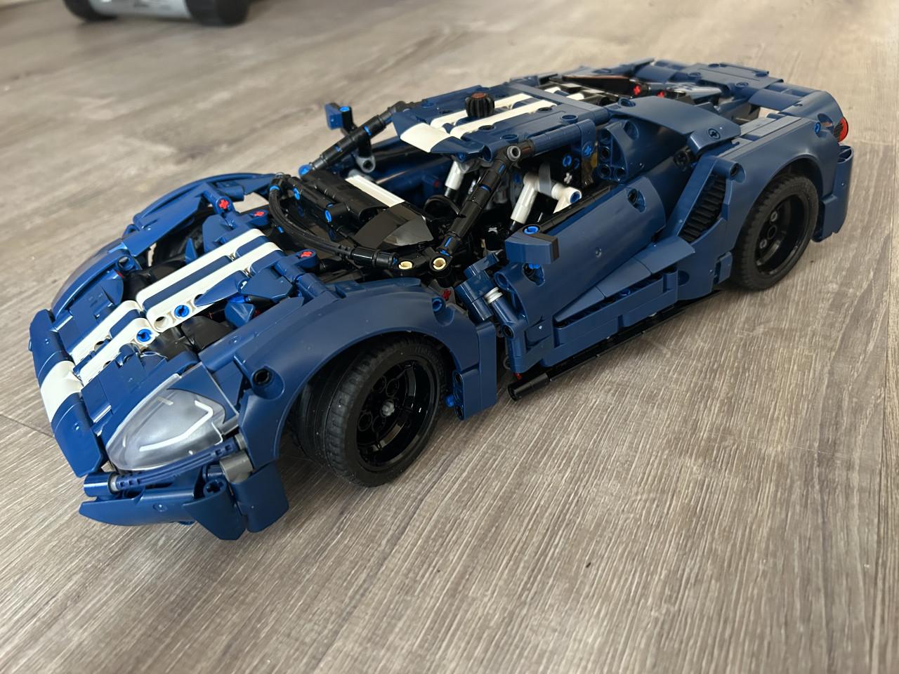 Lego Icons 42154 - Ford GT