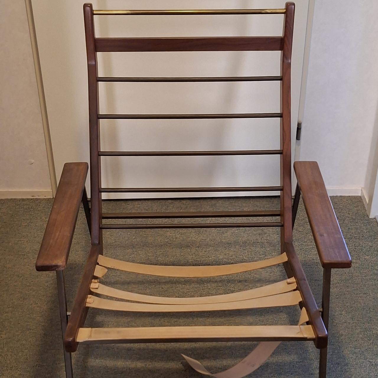 Rob Parry lotus Lounge Chair