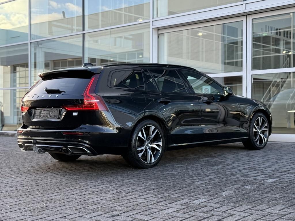 Volvo V60 t6 340pk recharge r-design| panodak| adap.cruise| trekhaak| 360c