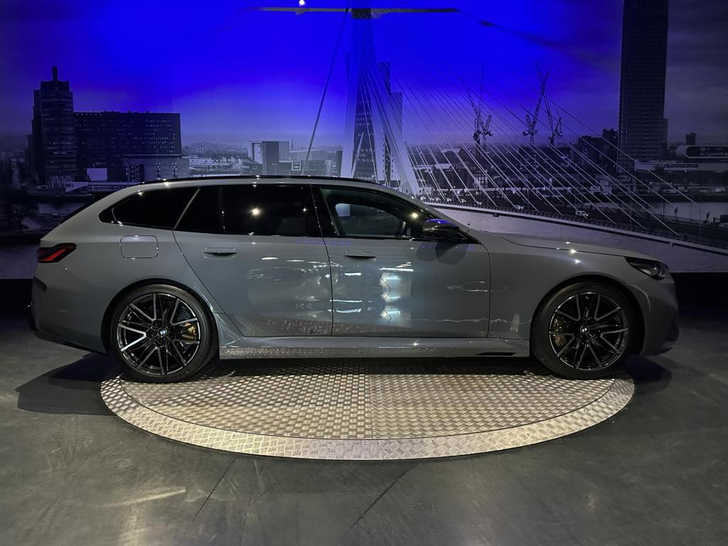 BMW M5 touring *keramisch*diverspack*comfortpack*drivass*carbon*pano*trekha