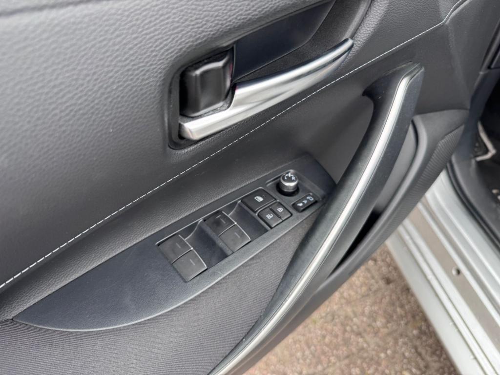 Toyota Corolla Touring Sports 1.8 hybrid dynamic