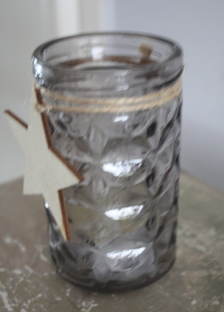 Grijs theelichtje met houten hartje