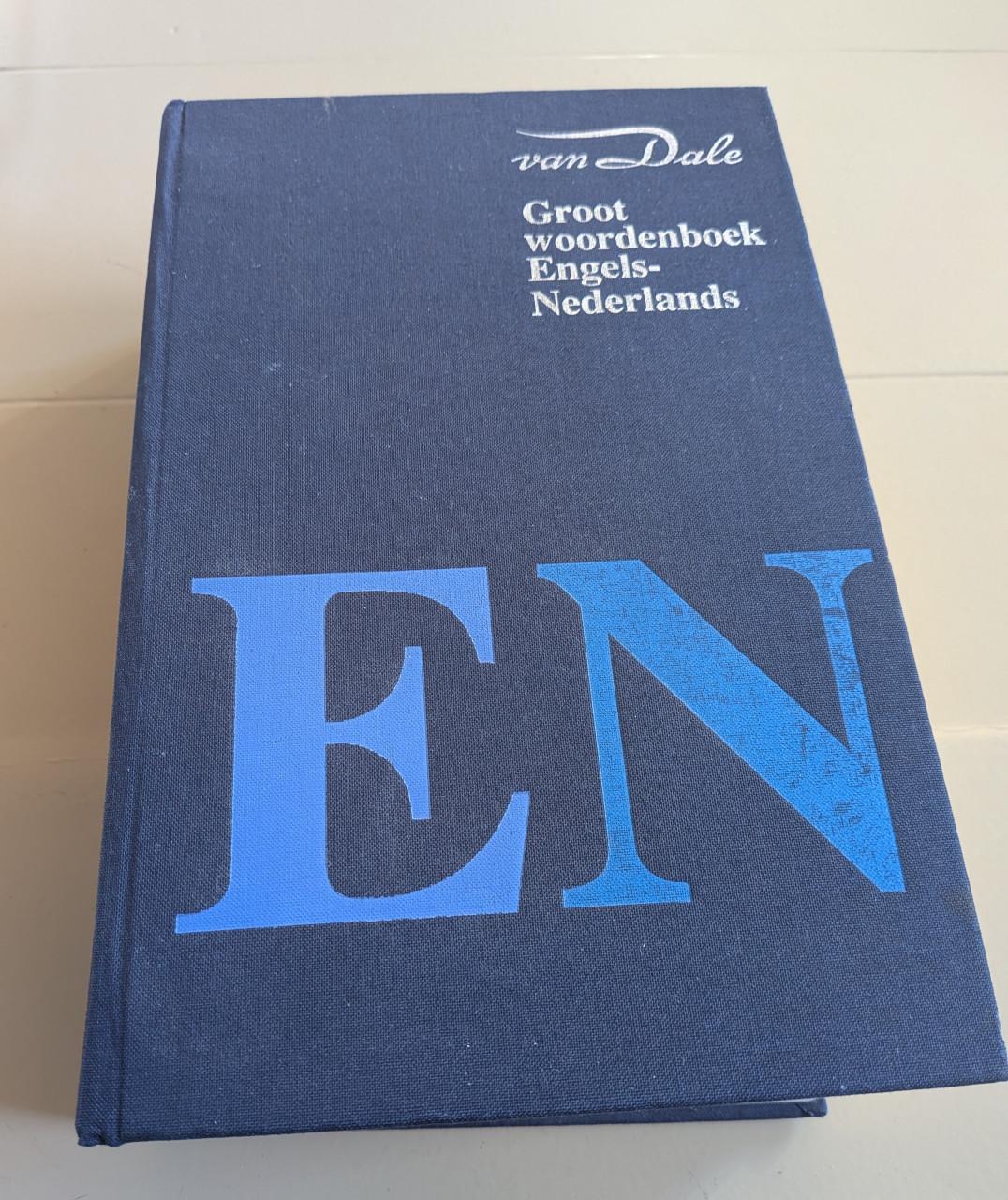 Van Dale, groot woordenboek Engels-Ned.