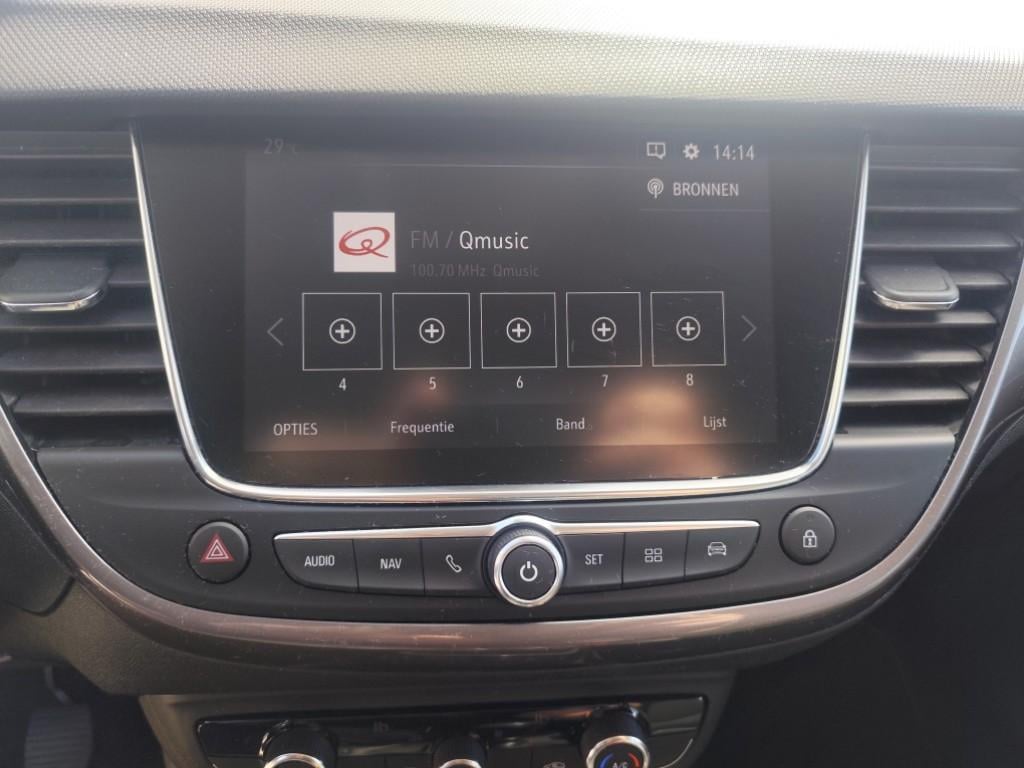 Opel Crossland X 1.2 turbo online edition