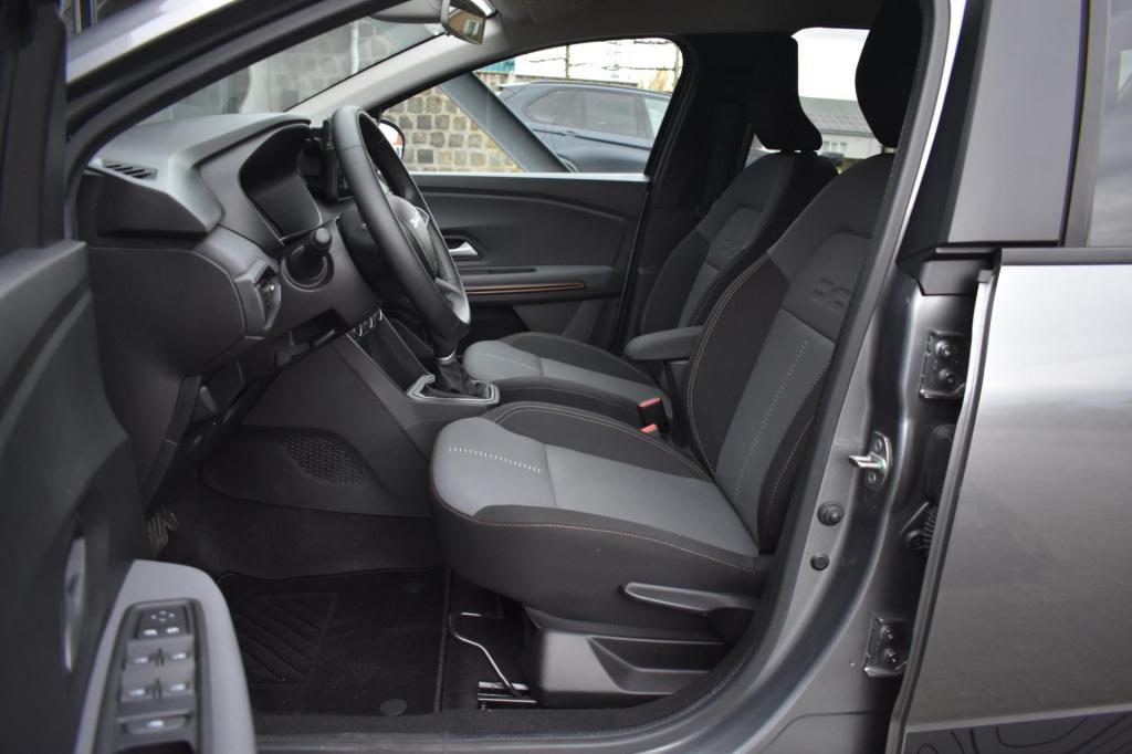 Dacia Jogger 1.6 hybrid 140 extreme 7p. | stoelverwarming | nap | apple car