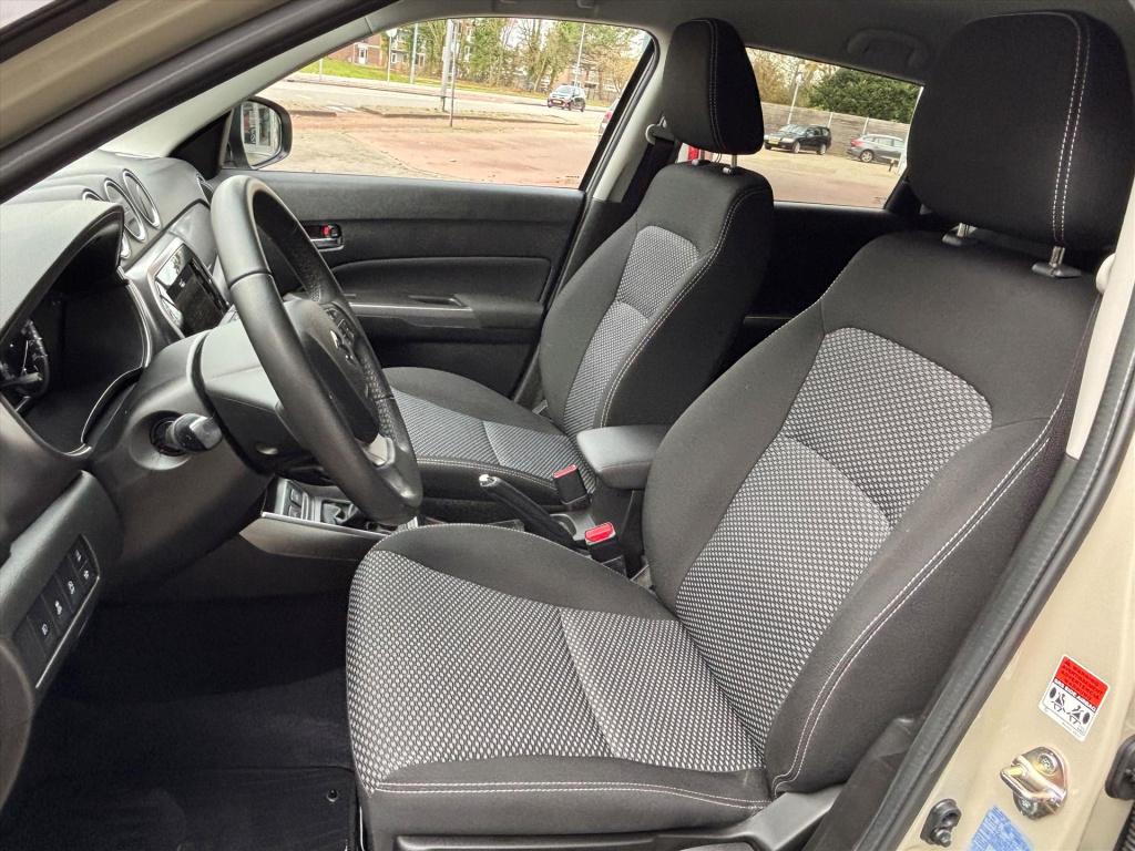 Suzuki Vitara 1.4 boosterjet smart hybrid select| navigatie| camera|climate