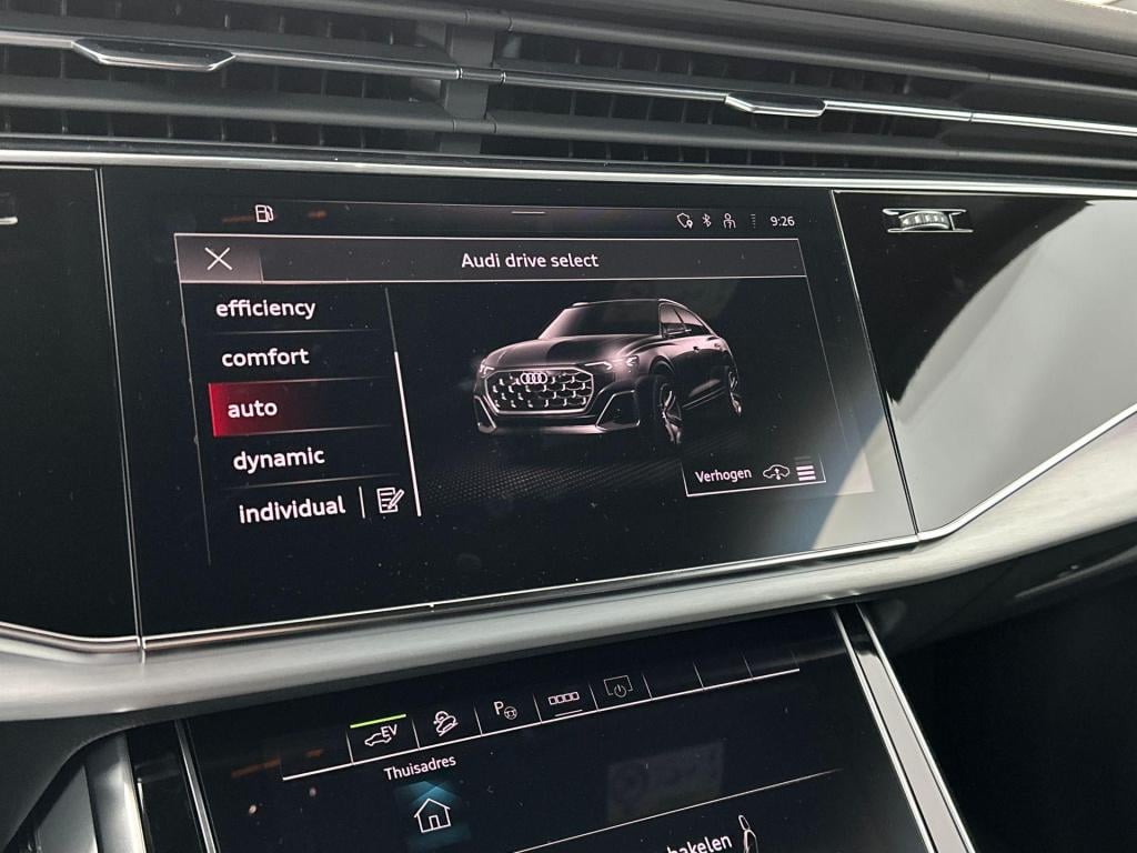 Audi Q8 55 tfsi e quattro pro line s