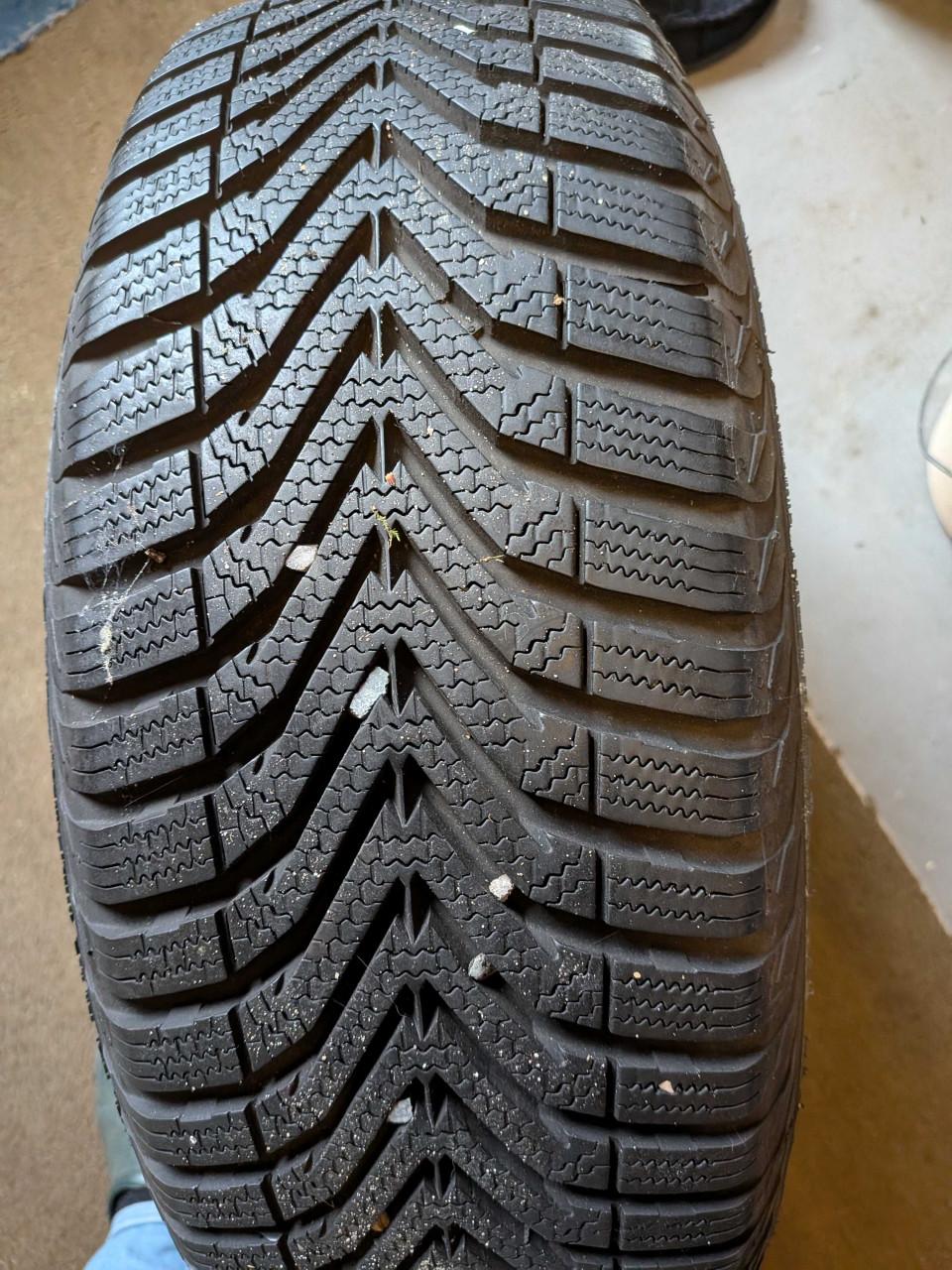 Winterbanden set Vredestein 195/65 R15 (Gereserveerd)